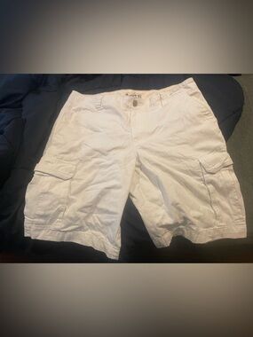 Men's White Utility Cargo Shorts Roebuck and Co Size 36